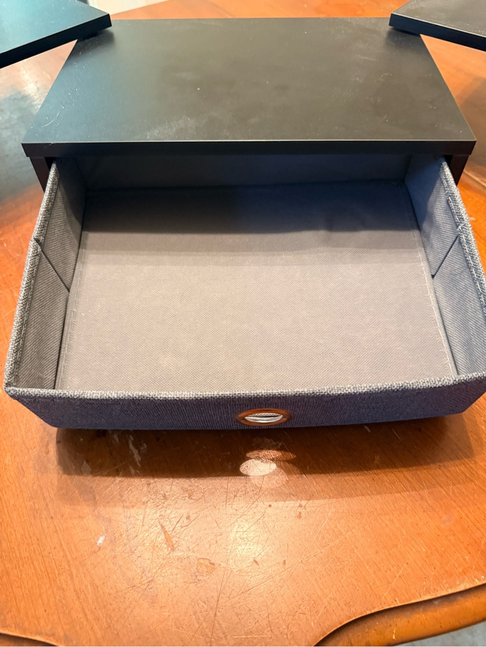 Computer screen stand - Picture 2 of 3